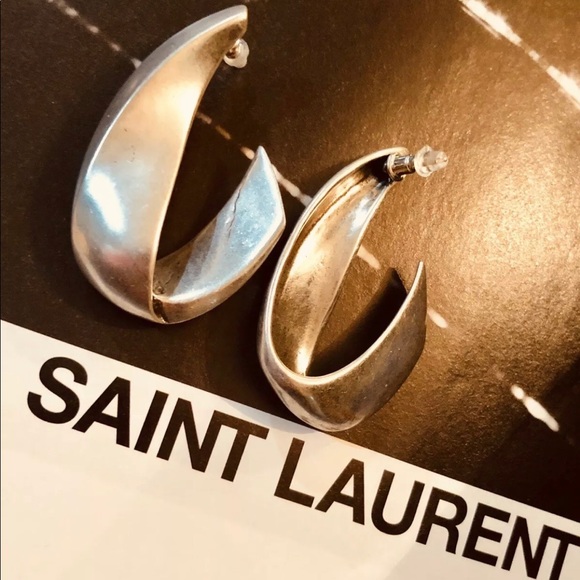 Massive Runaway earrings - Picture 4 of 7